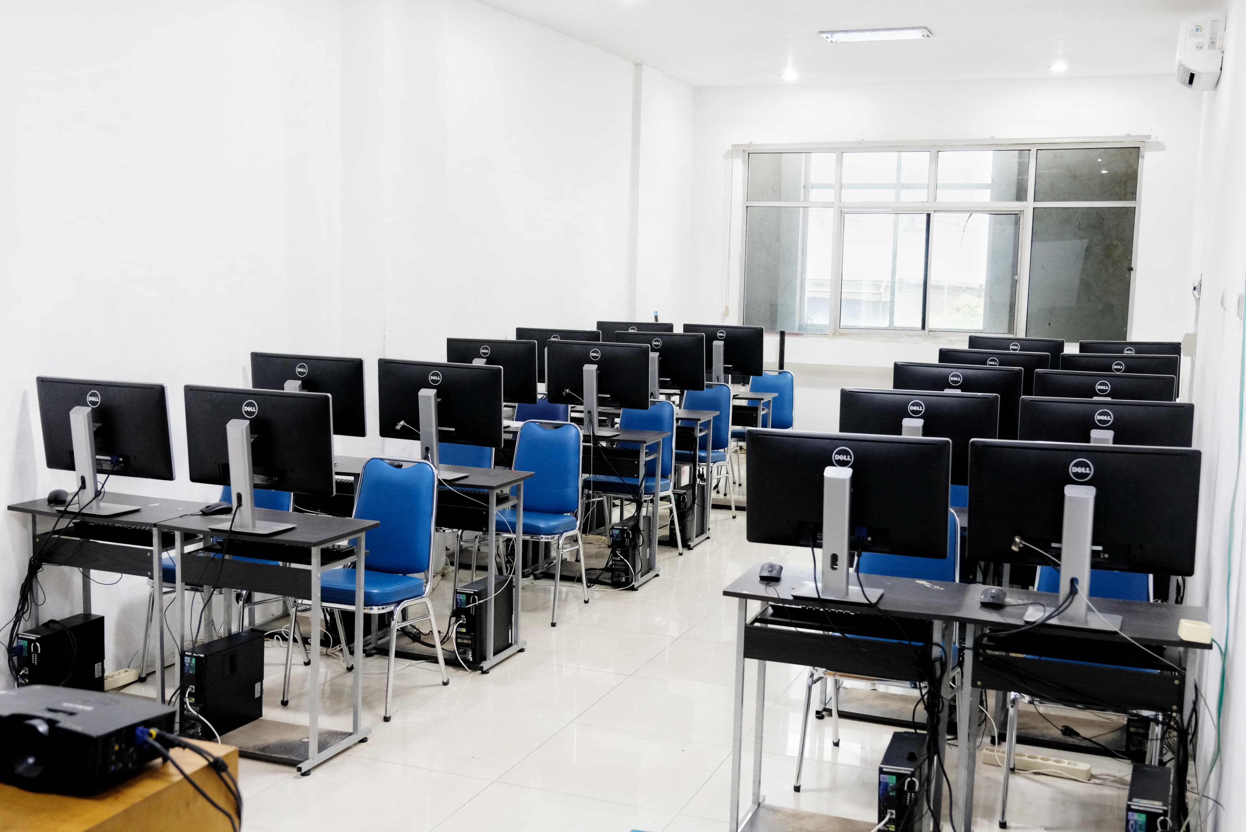 Laboratorium Komputer 1
